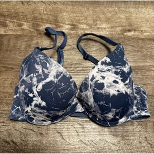 PINK Victoria’s Secret Wear Everywhere Push Up Bra Size 32B